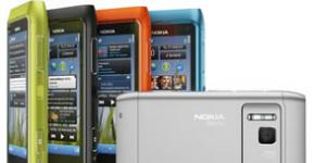 Nokia N8 -puhelimen purkaminen näytön tai kotelon vaihtamiseksi Kuinka selvittää, onko puhelimen liitin rikki